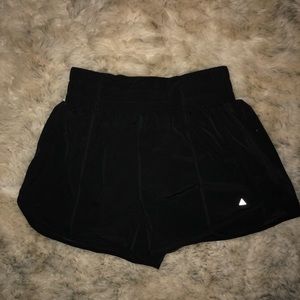 Balance athletica breeze shorts